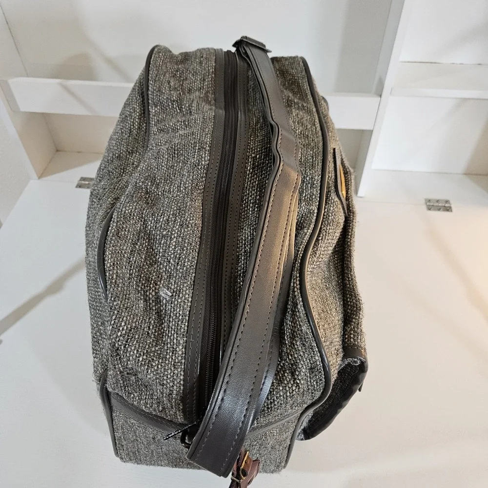 Vintage Sasson Tweed Shoulder Travel Bag Carry-On Duffle - Grey / Brown